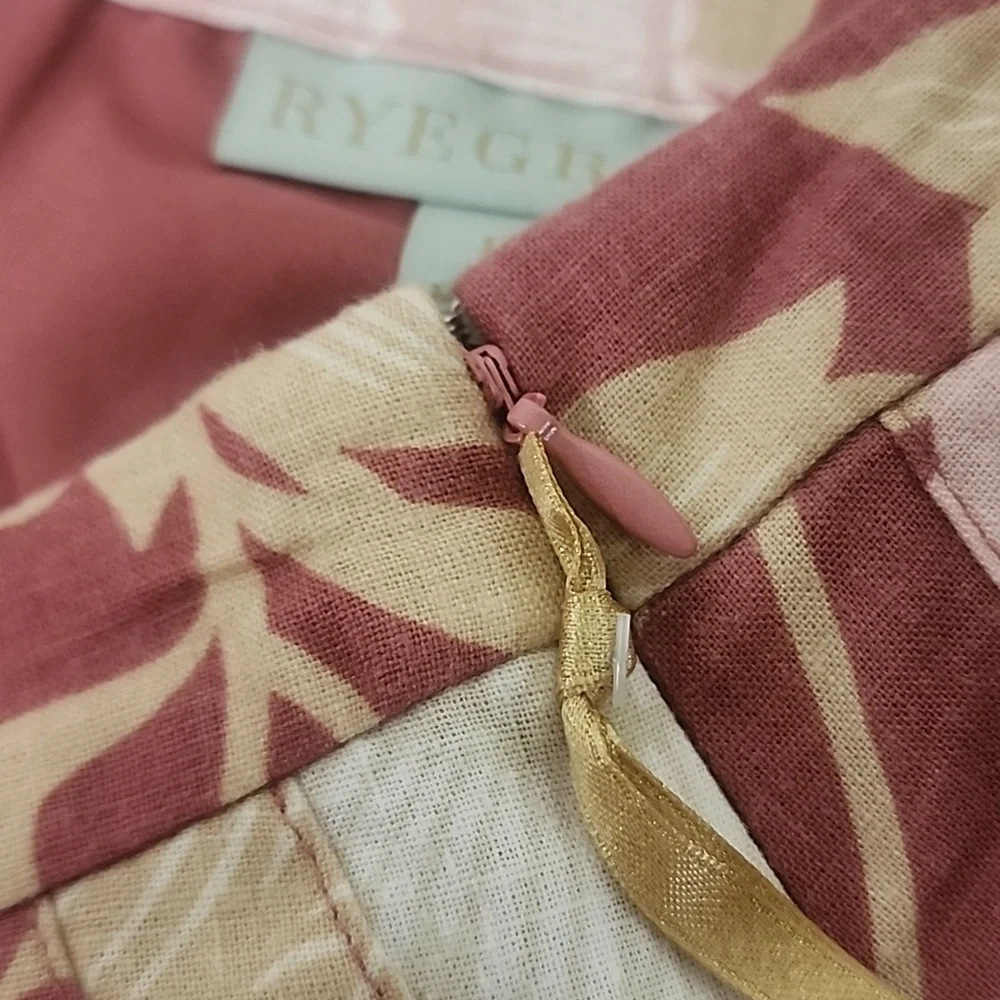 NWT...RYEGRASS PINK FLORAL LINEN SKIRT SZ 10 - Picture 5 of 6